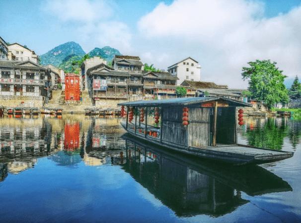 把这份“文化年货”装进回乡行囊